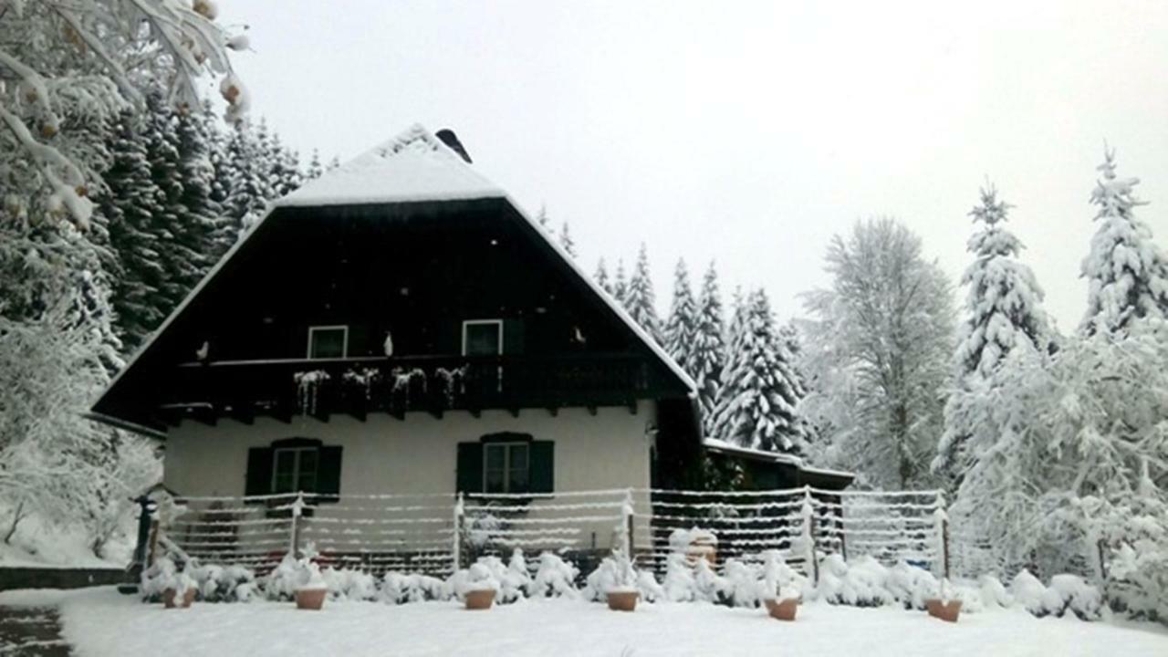Gaestehaus Fridolin Криглах Екстериор снимка