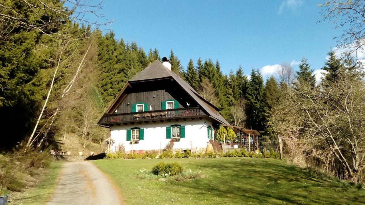 Gaestehaus Fridolin Криглах Екстериор снимка